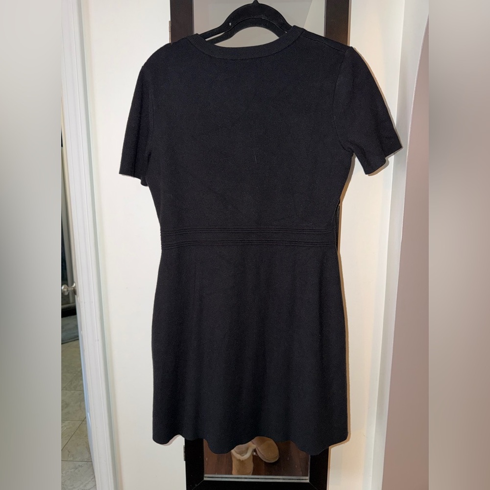 Comfy and stretchy knit Black Button-Down Dress - Picture 4 of 6